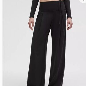 Lululemon Athletica Black Wide-Leg Pants